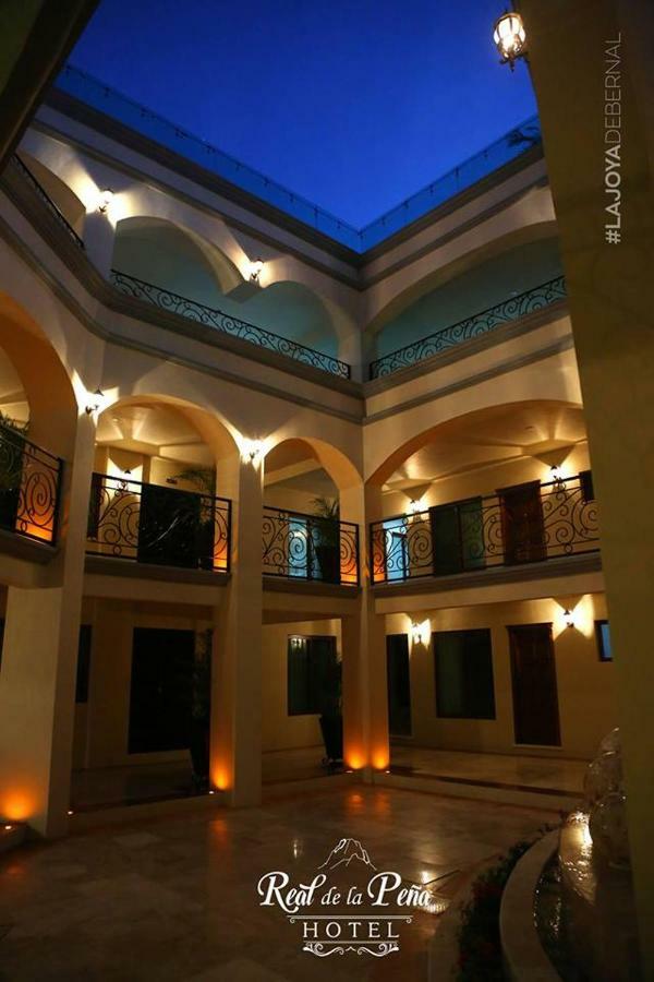 Hotel Real De La Pena Берналь Екстер'єр фото